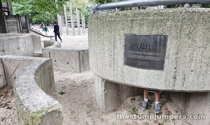 The 1966 placard, with a couple of hiders underneath. That's why I call them hidey castles.