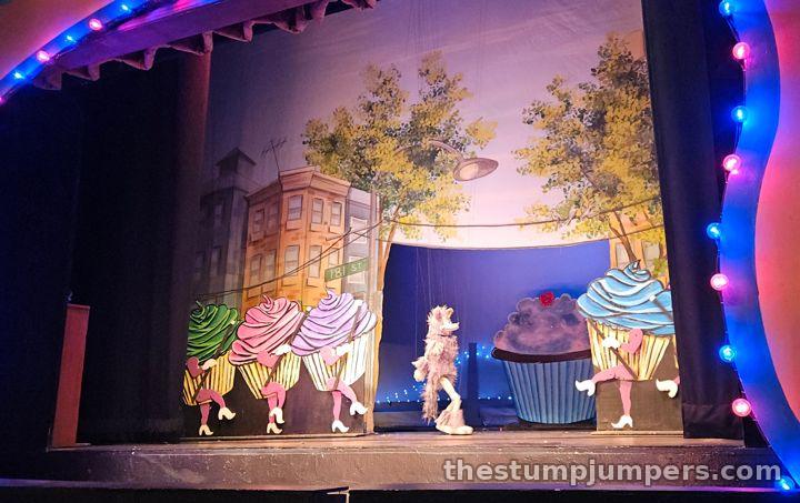 The wolf, the cupcakes, and a very NYC backdrop.